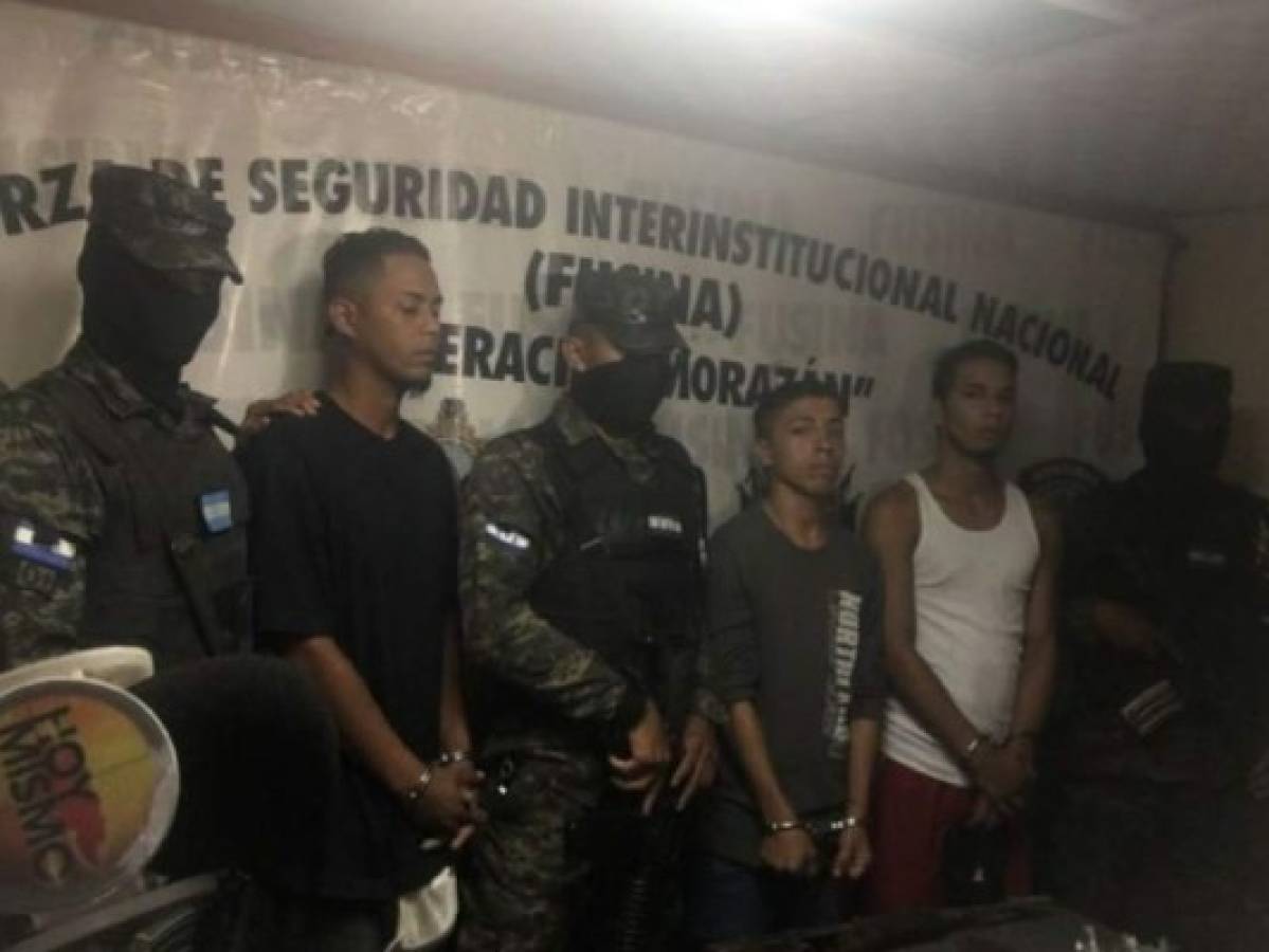 Capturan a tres jóvenes en poder de una arma de guerra en la colonia Nueva Suyapa