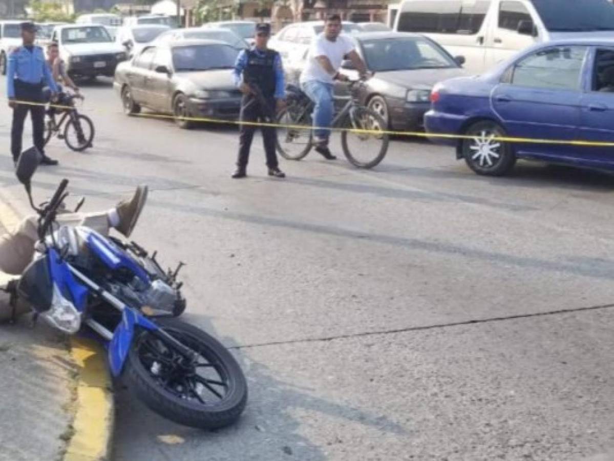Desconocidos a bordo de un carro acribillan a un motociclista en San Pedro Sula