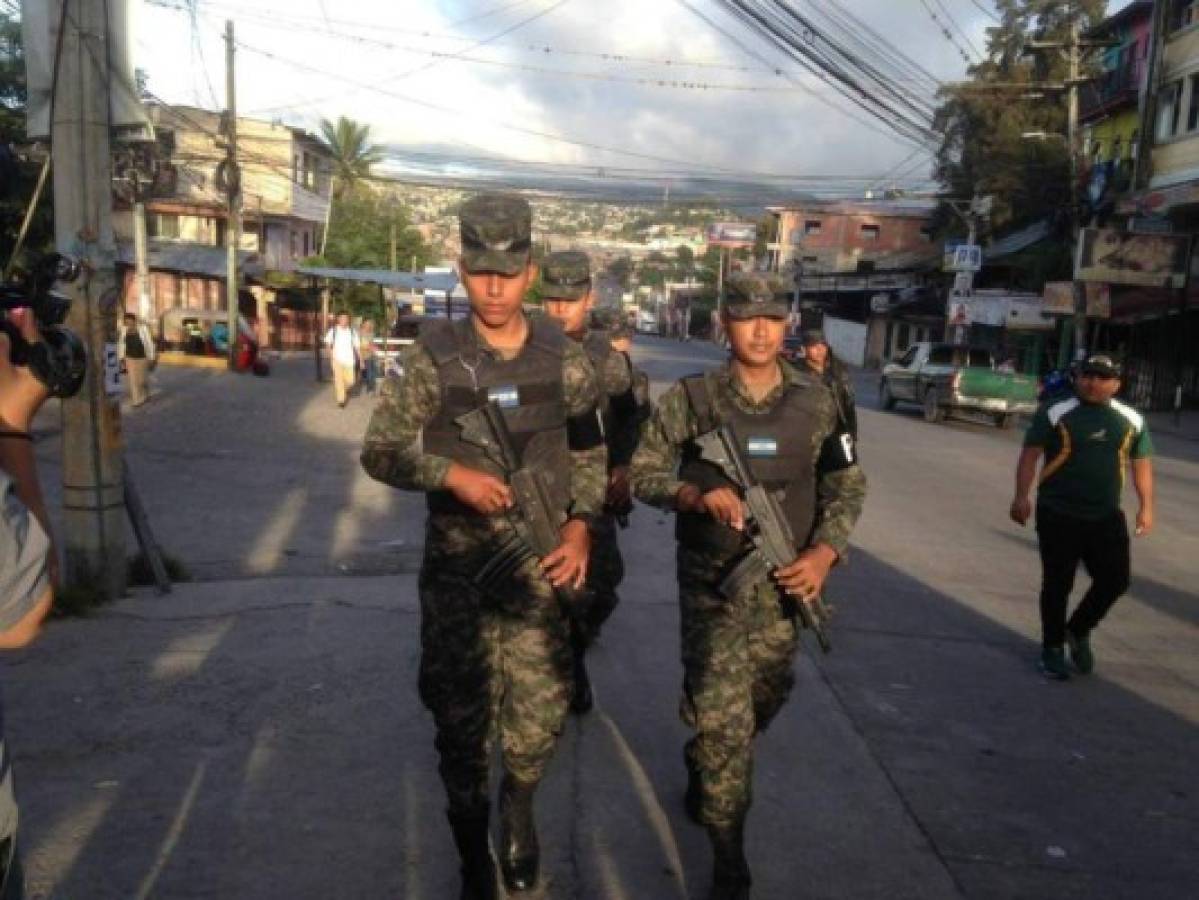 Realizan intenso operativo en la colonia El Pedregal del capital de Honduras