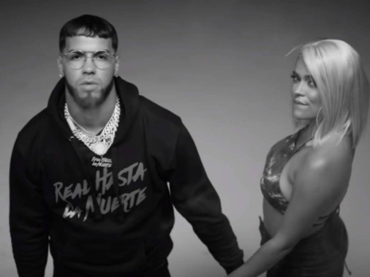 Filtran vídeo en el que supuestamente Anuel AA golpea en la cara a Karol G