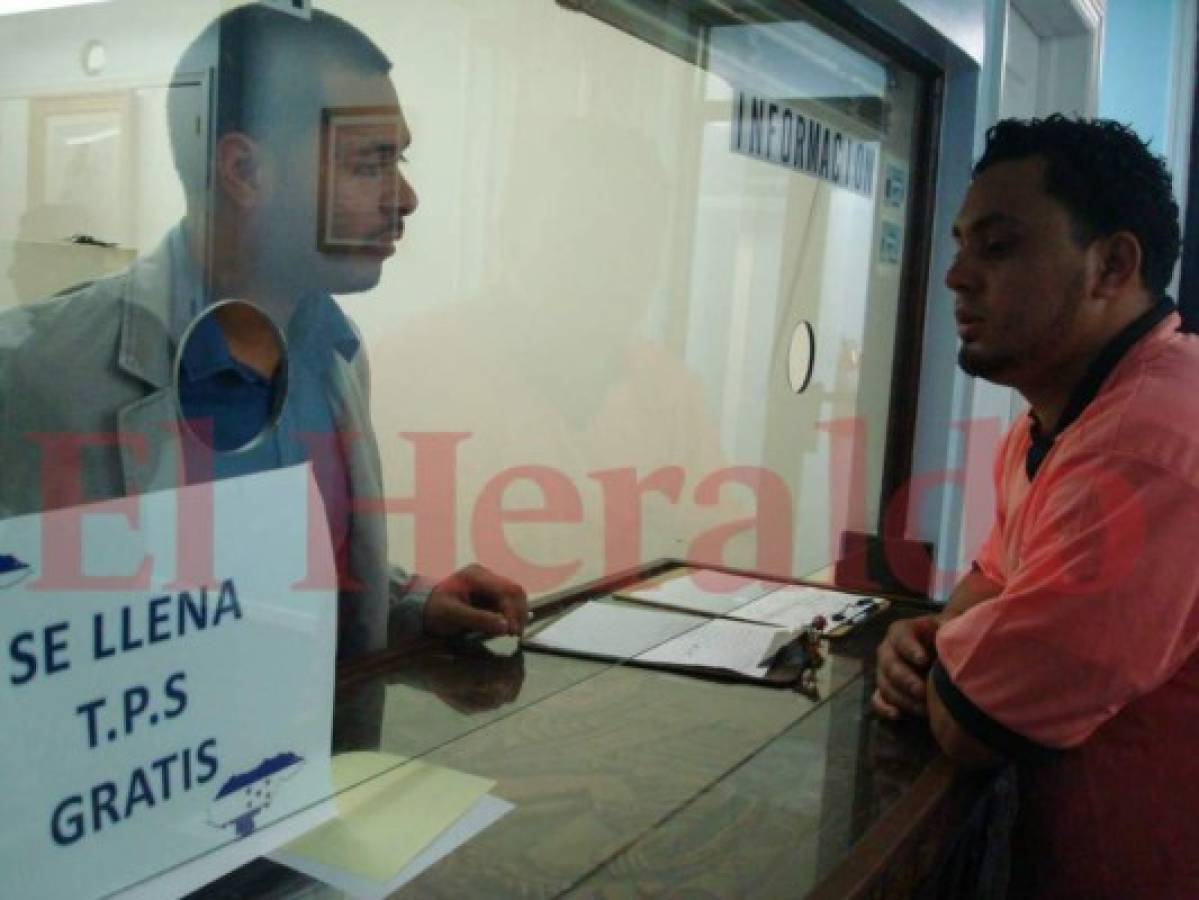 Autoridades piden a los hondureños en Estados Unidos reinscribirse en el TPS
