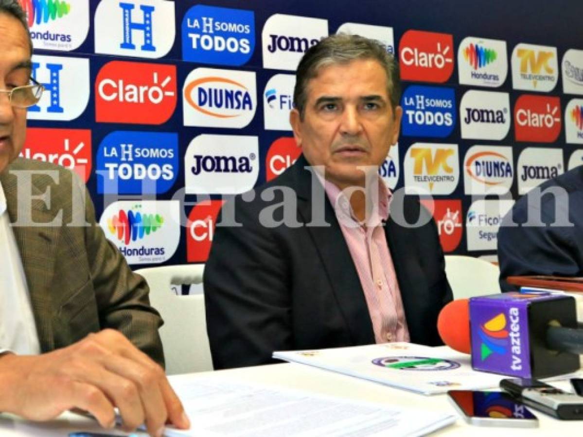 Jorge Luis Pinto mostró su pesar con lo ocurrido al equipo brasileño Chapecoense