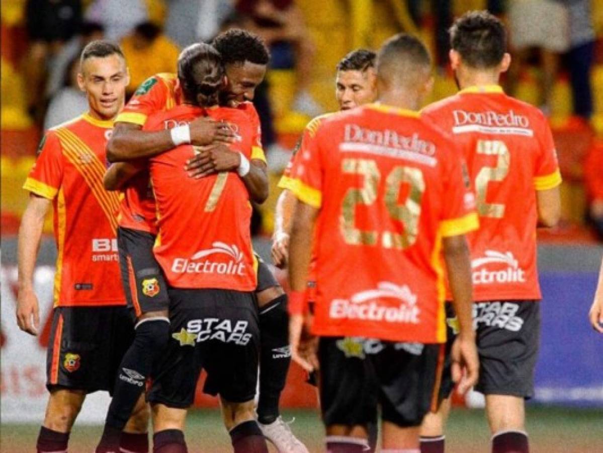 Saprissa y Herediano lideran el fútbol de Costa Rica