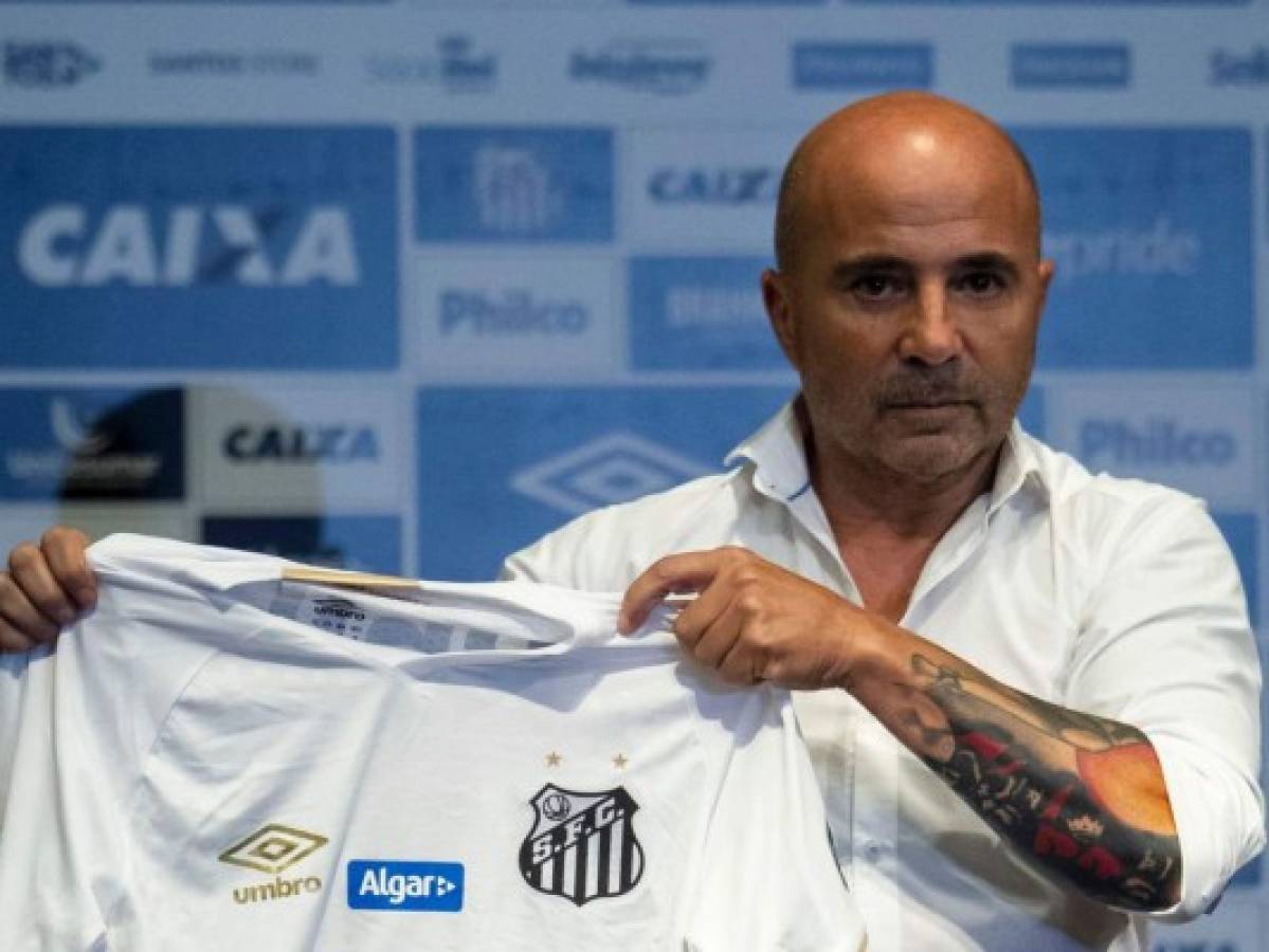 Jorge Sampaoli es nuevo técnico del Santos de Brasil