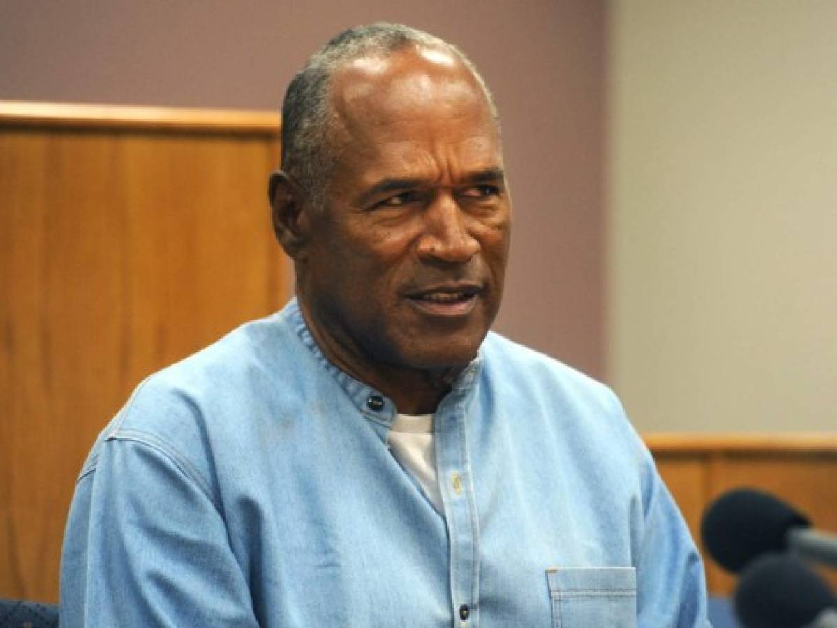 O.J. Simpson saldrá de prisión en libertad condicional