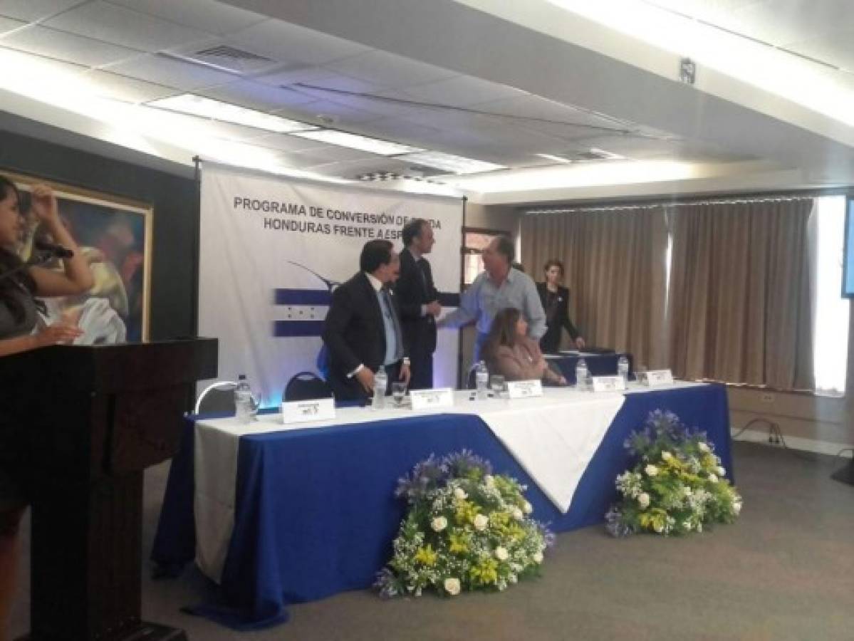Honduras y España firman convenio por 143.7 millones de lempiras