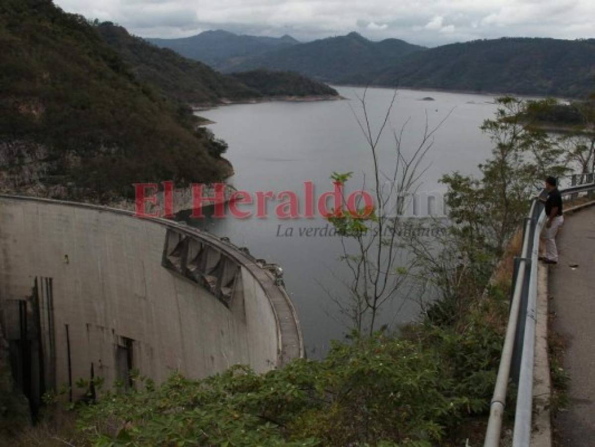 Este viernes socializarán plan para iniciar la descarga controlada de la represa El Cajón