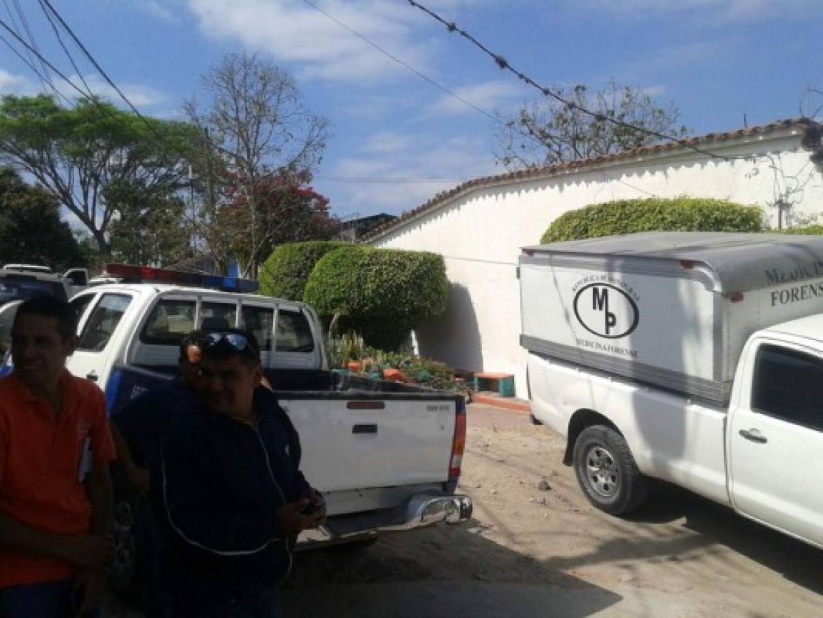 Dentro de su vivienda asesinan a una abogada