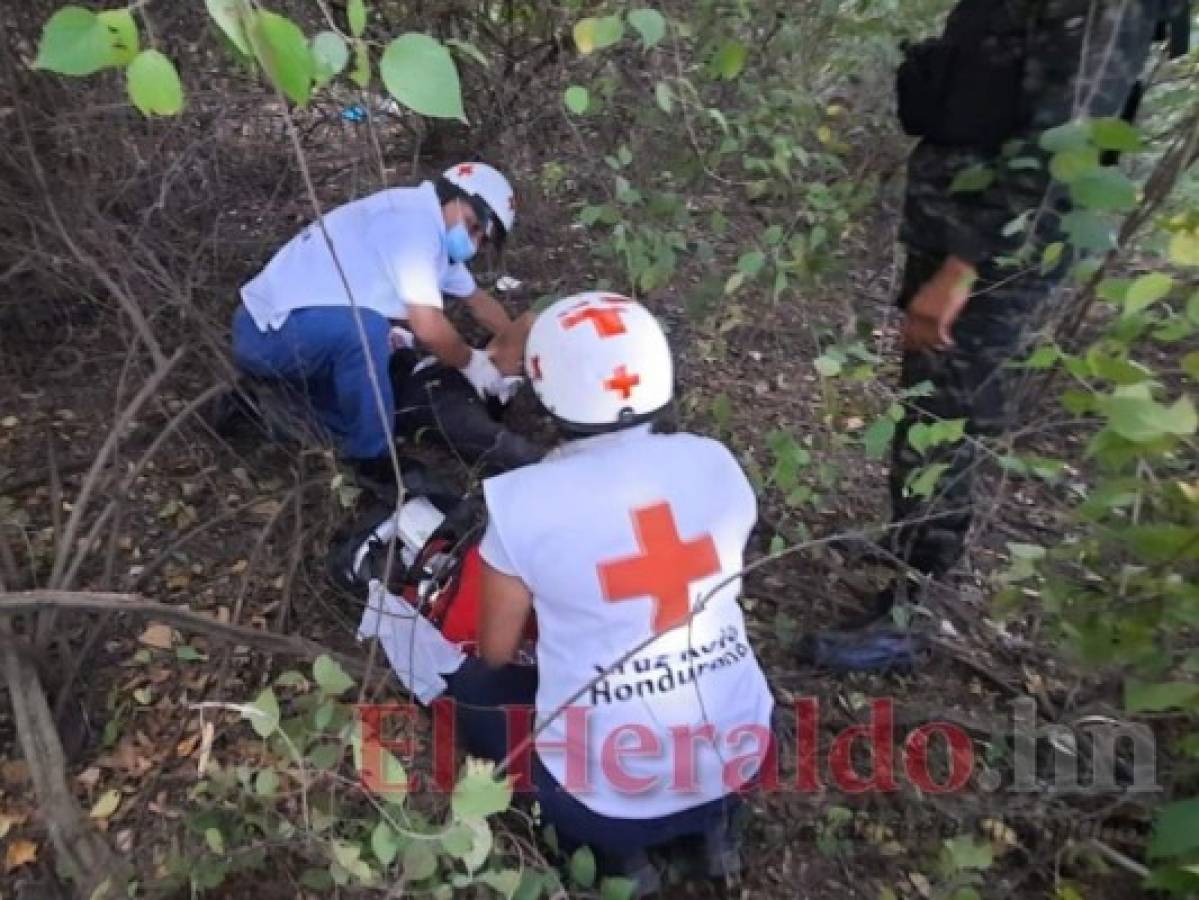 Dos heridos de bala deja supuesto intento de asalto en la capital