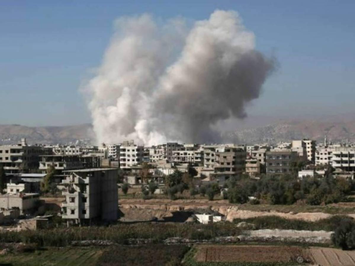 Bombardeos de coalición liderada por EEUU en Siria dejan 35 civiles muertos