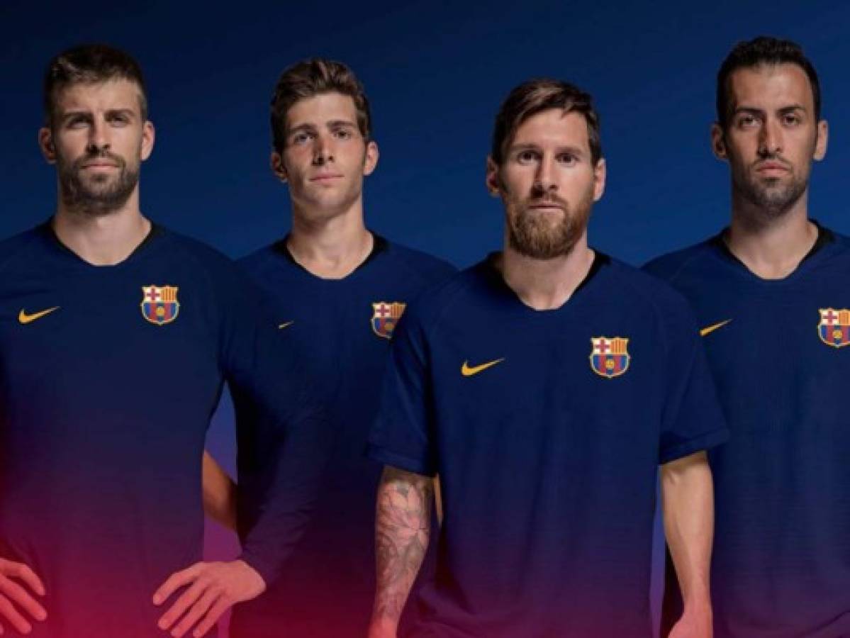 El Barcelona modificará su escudo la próxima temporada