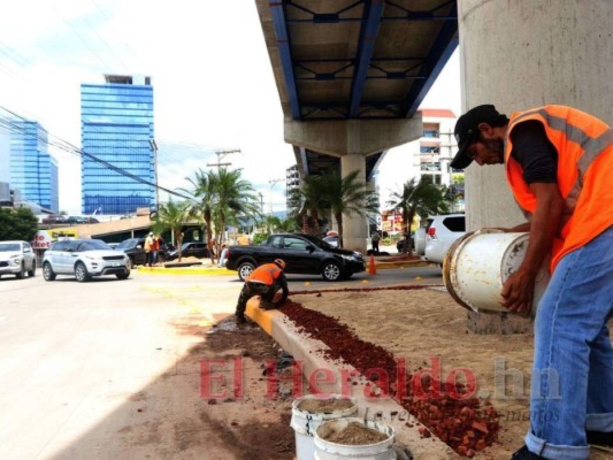 La parte inferior ya está finalizada y con la eliminación de los cruces el tráfico es fluido. Foto: Alex Pérez/El Heraldo