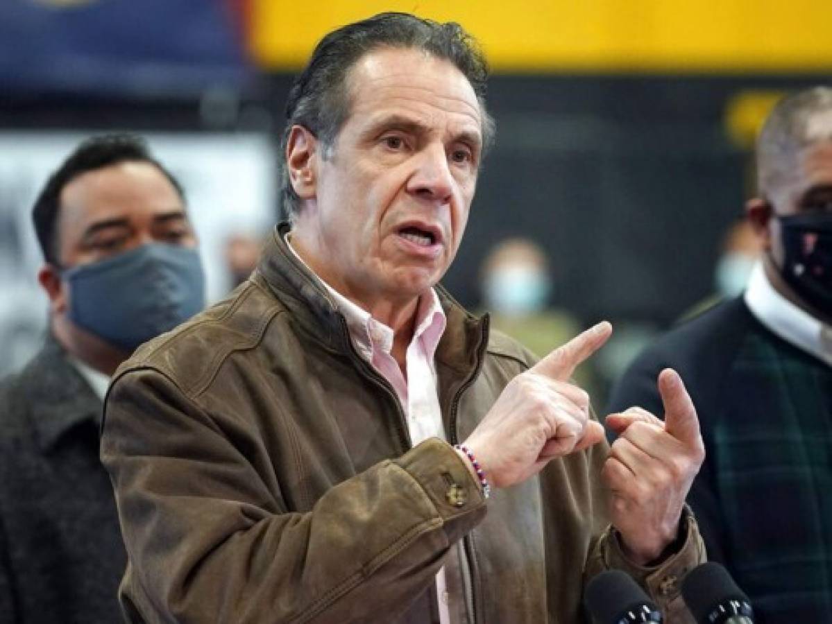 Como 'depredador y manipulador sexual' señalan a gobernador de Nueva York, Andrew Coumo