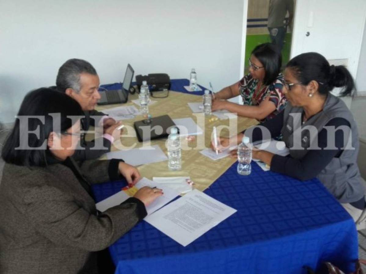 Honduras: Instalan mesa de monitoreo del acuerdo suscrito entre UNAH y el MEU