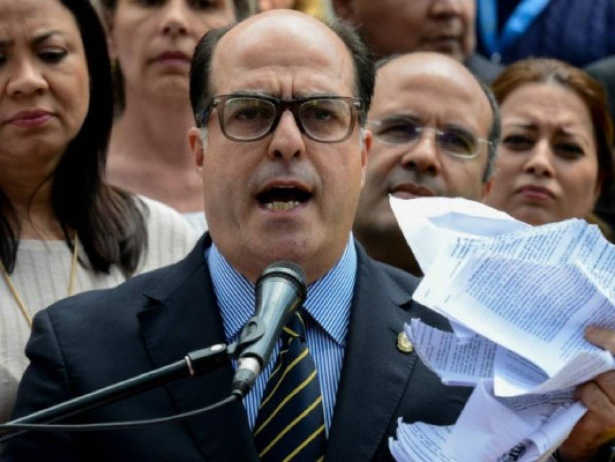 Jefe de Parlamento de Venezuela descarta que opositores cedan a ultimátum de Constituyente
