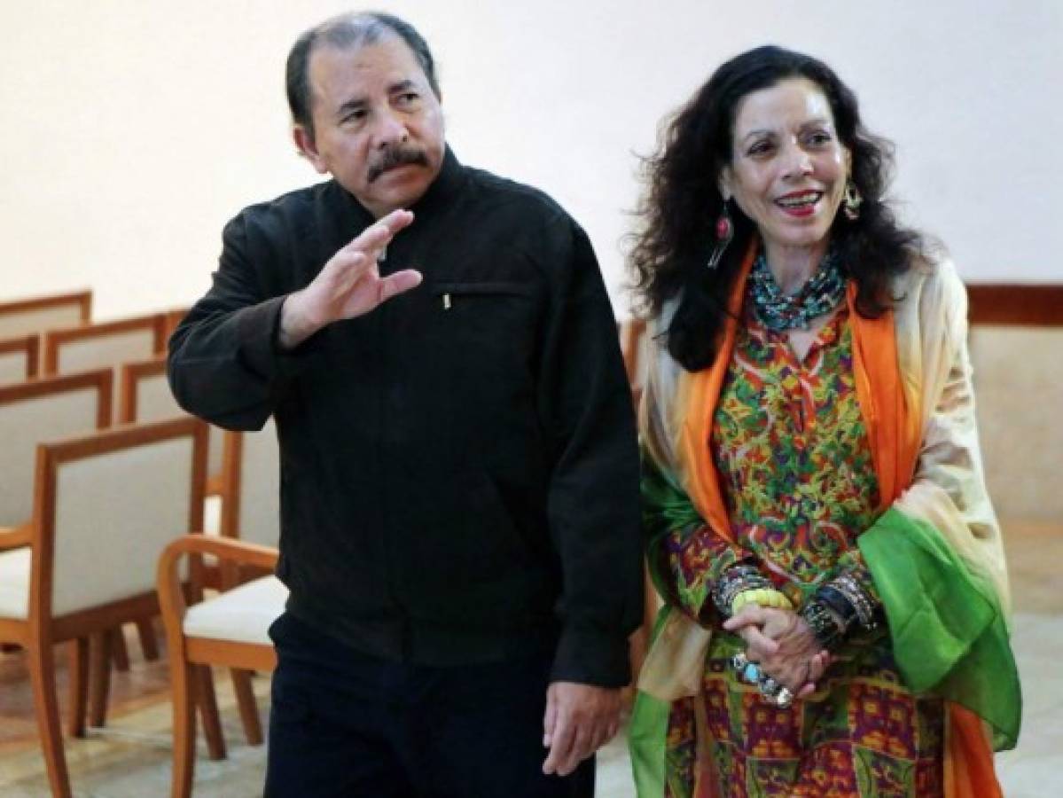 Ortega busca reelección en Nicaragua con su esposa como compañera de fórmula