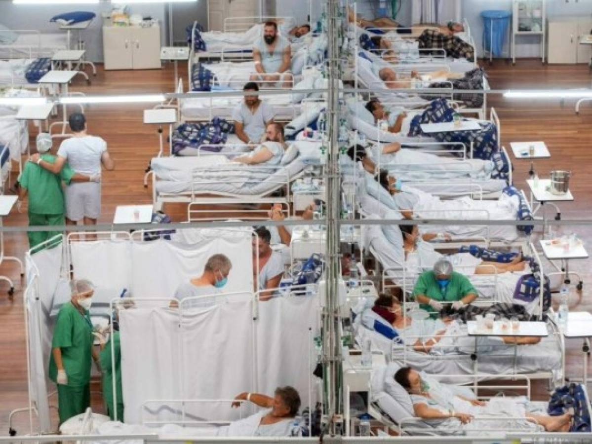 Brasil: hospitales colapsan sin un plan nacional para virus