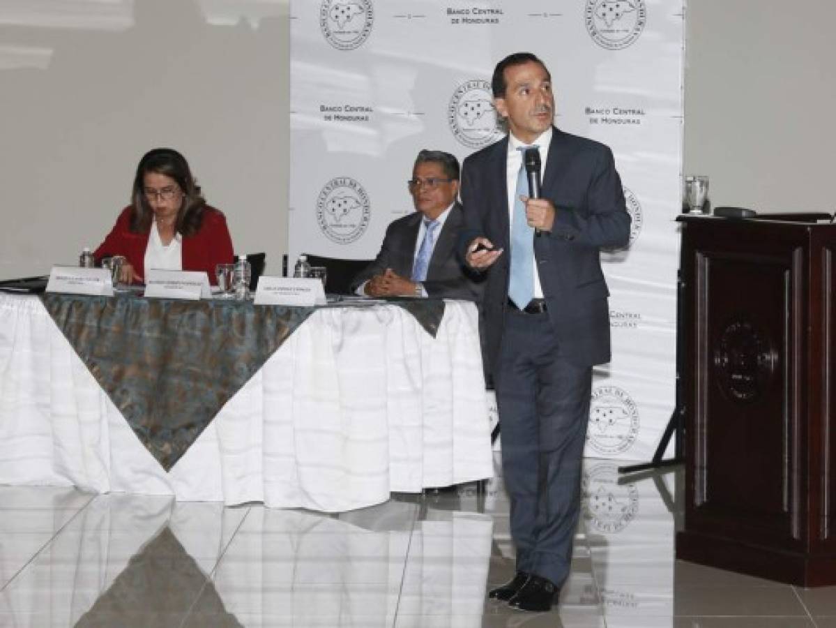 El Banco Central de Honduras estima que en 2019 el PIB crecerá 3.3% o 3.7%