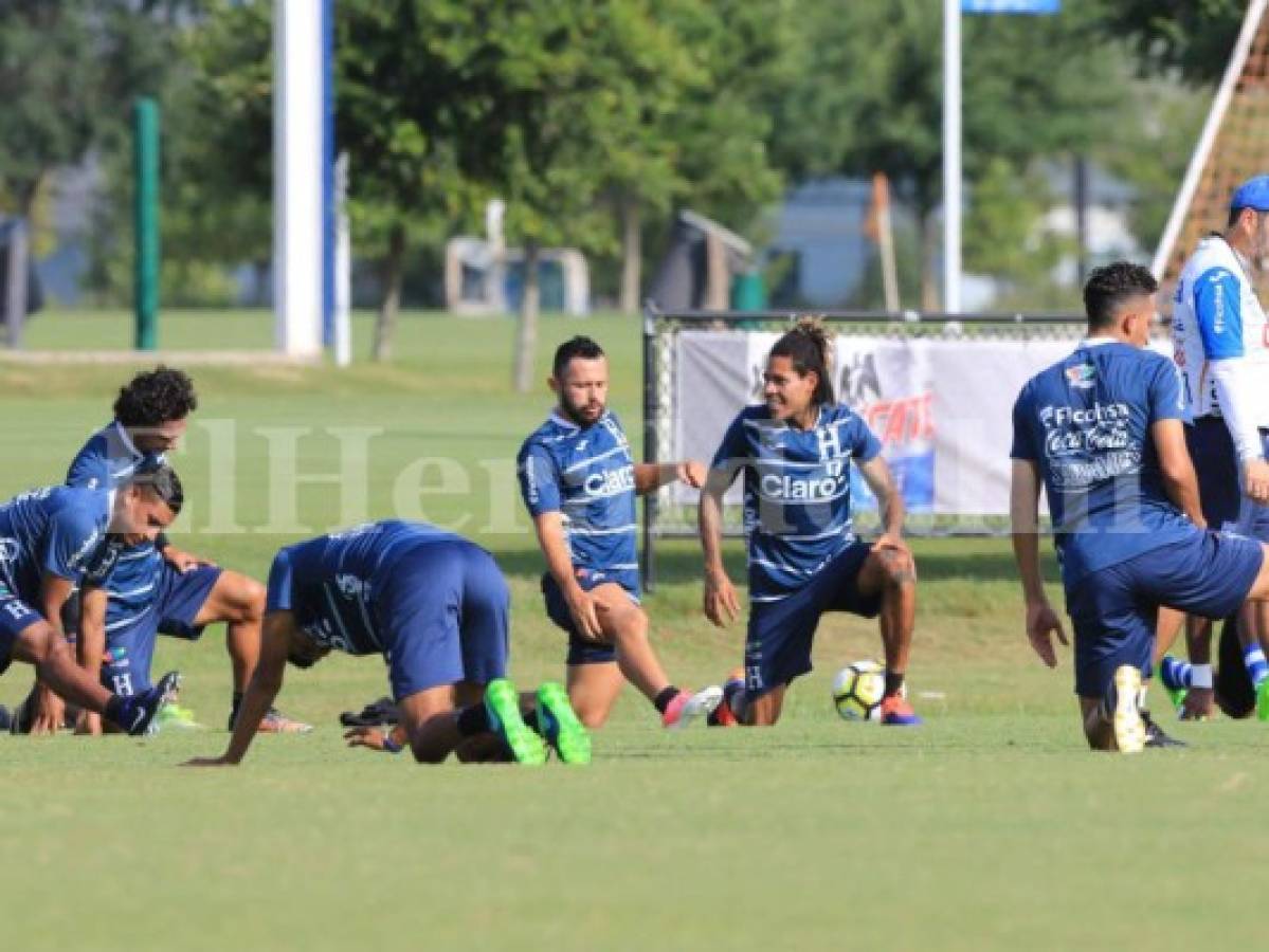 El hijo de Jorge Luis Pinto acompaña a la Selección y hasta recoge balones