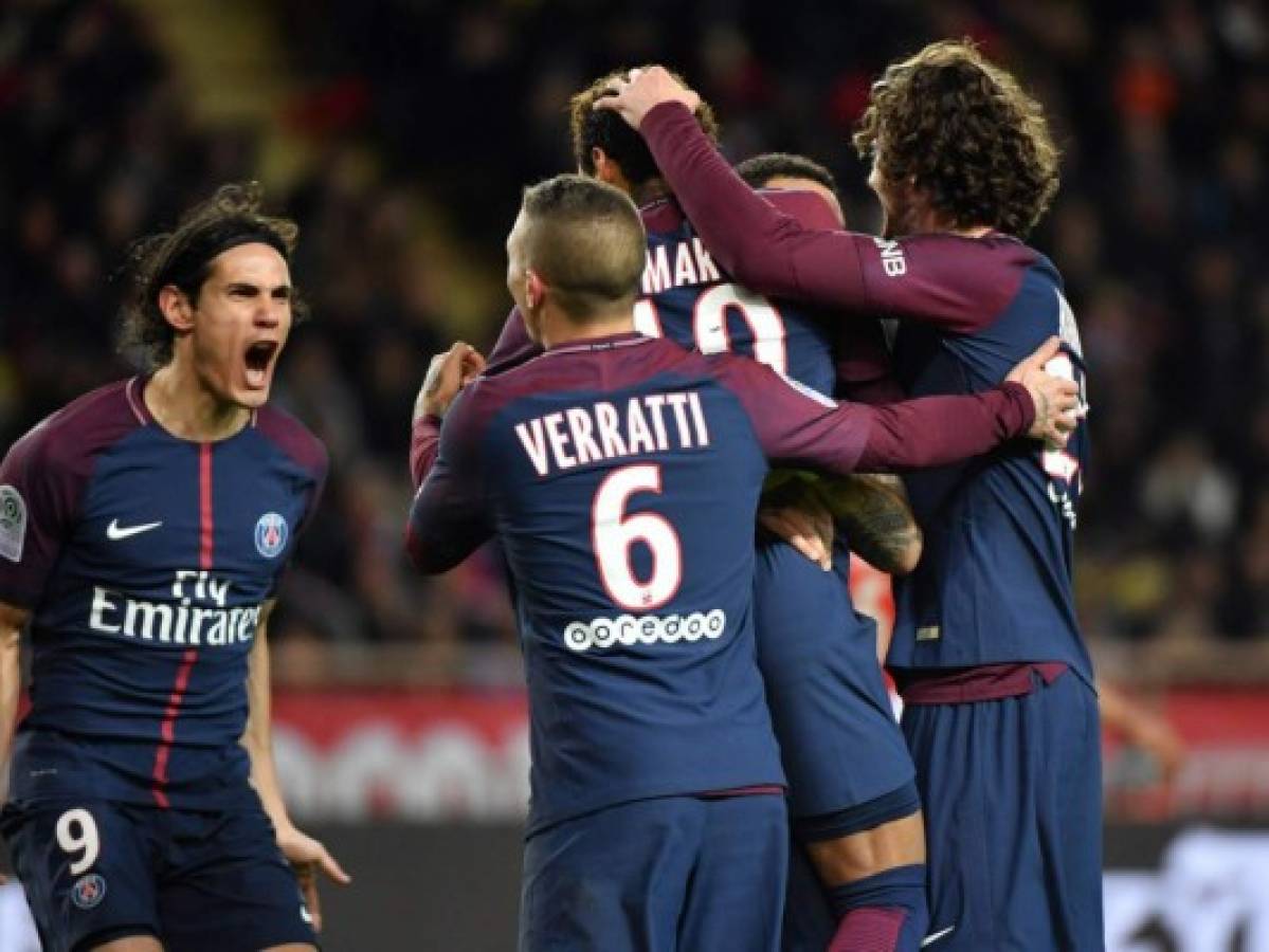 Cavani y Neymar someten al Mónaco y el PSG se dispara en la tabla