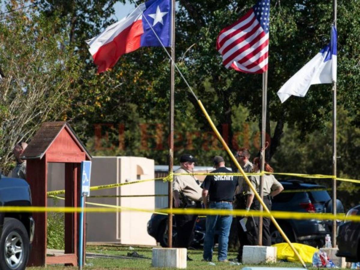 Alarma en Texas tras el tiroteo de una iglesia en Sutherland Springs