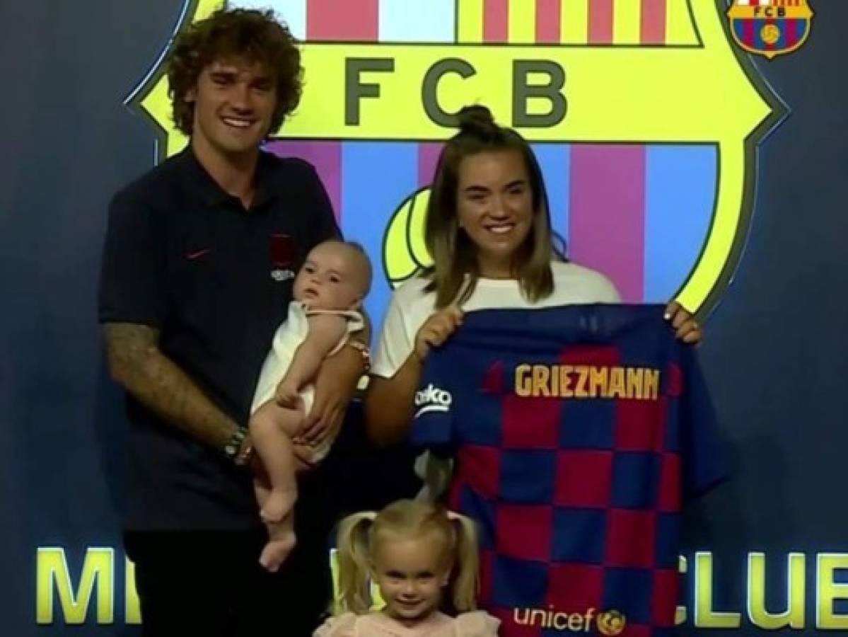 Griezmann anuncia nacimiento de su tercer hijo, el mismo día que los otros dos cumplen años