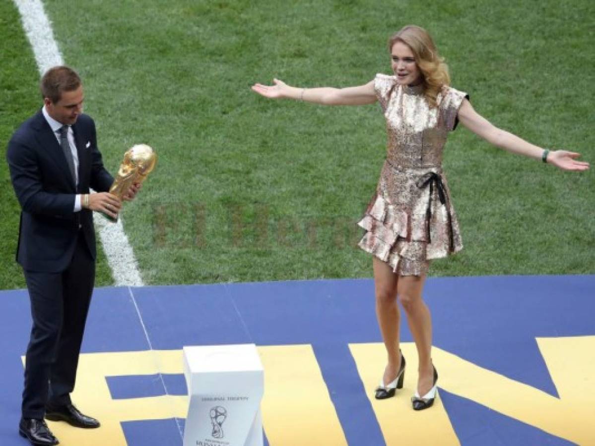 Sencilla pero colorida fue la ceremonia de cierre de Rusia 2018