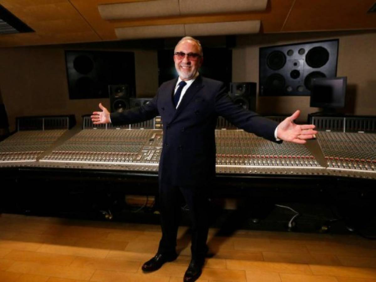 Emilio Estefan: Músicos latinos 'tenemos el mundo entero”