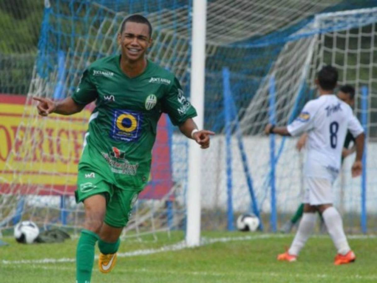 Jugador del Chapecoense se enteró antes de la tragedia que sería padre