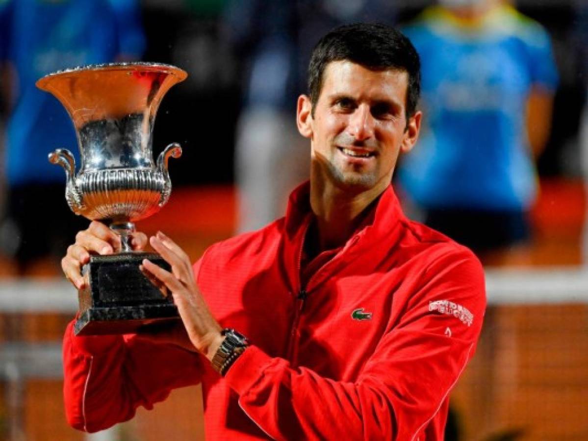 Djokovic logra su quinto título en Roma tras derrotar en la final al argentino Schwartzman
