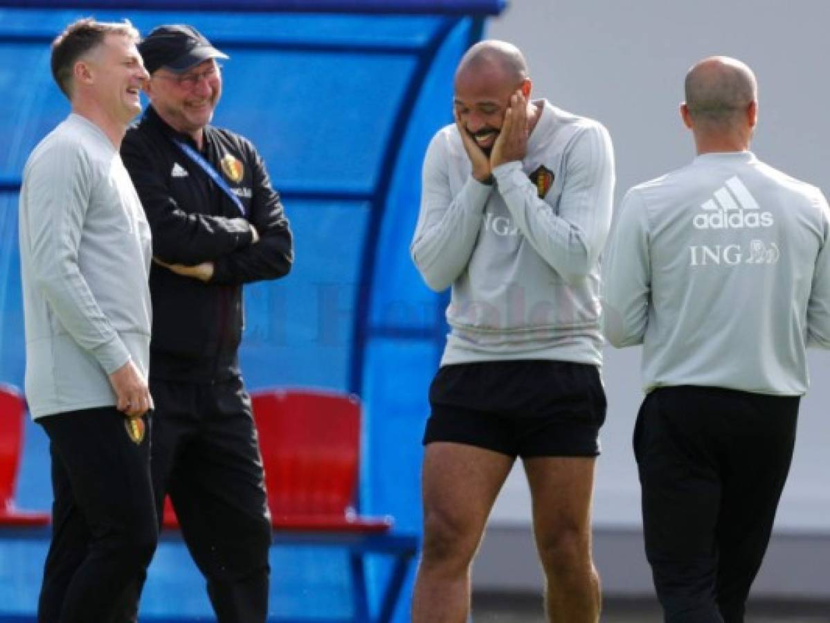 Según Didier Deschamps, entrenador de Francia, Henry ‘sabía que esto podía pasar’