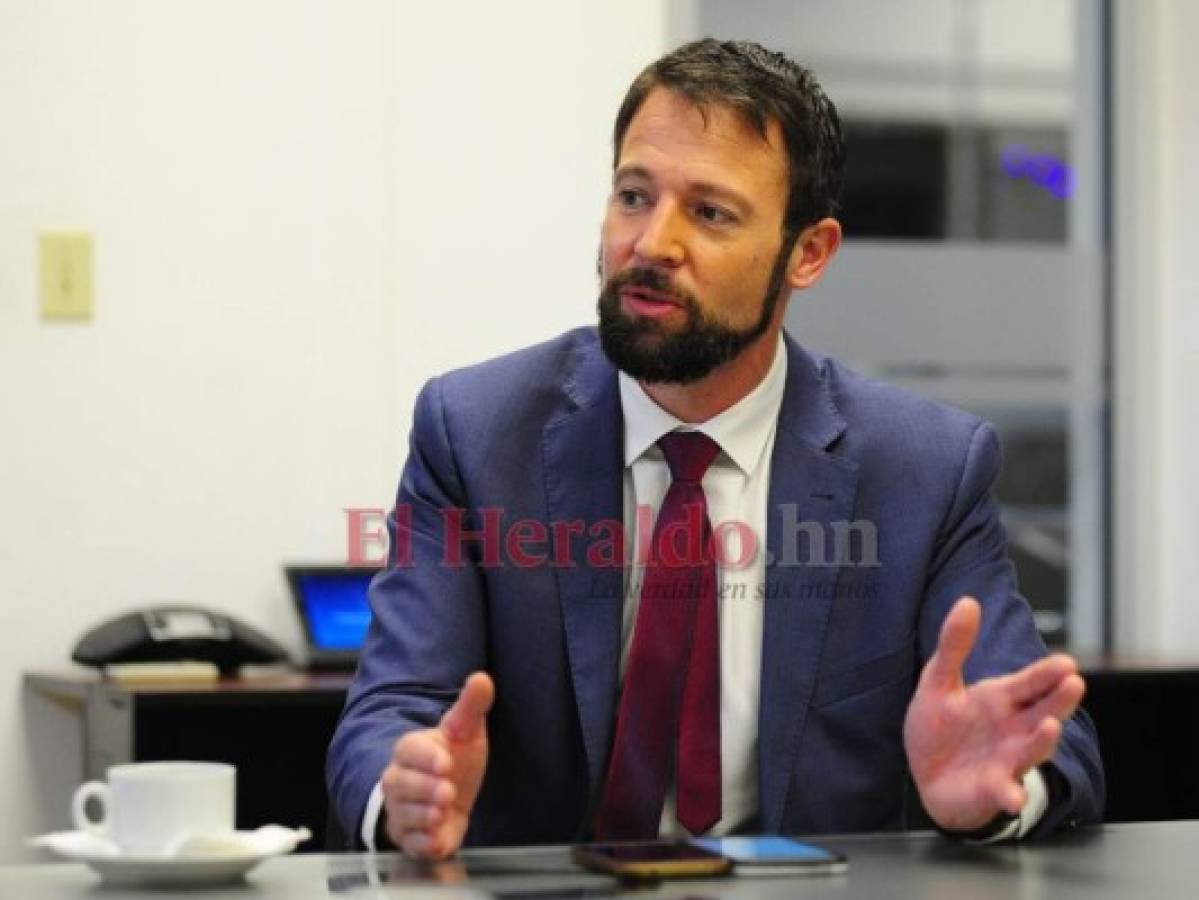 Martín Kamlah, representante del Aeropuerto de Múnich, Alemania, expuso que tomaron Toncontín como el inicio de Palmerola. Foto: EL HERALDO.