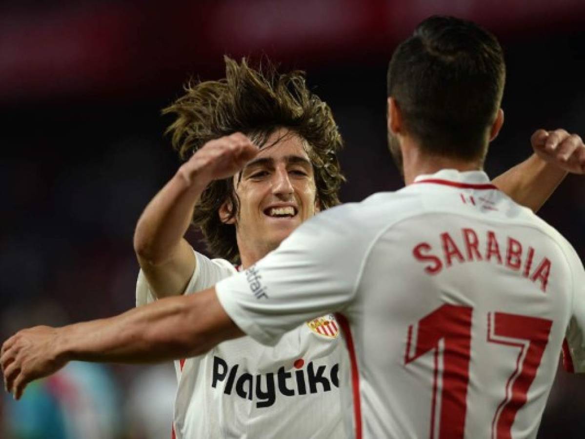 Sevilla golea 5-0 al Rayo y se mete en puestos de Champions