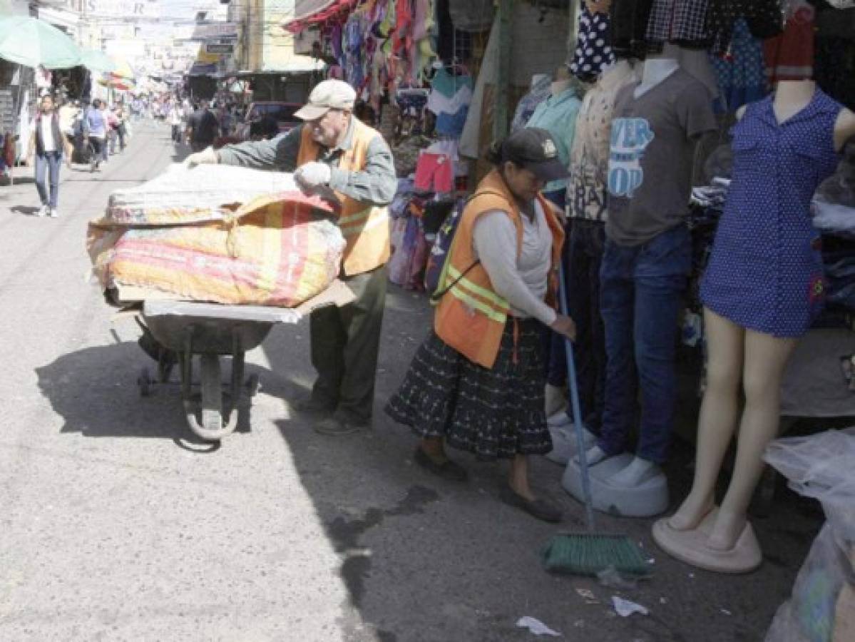 Aplicarán nuevas estrategias para recolectar la basura en mercados