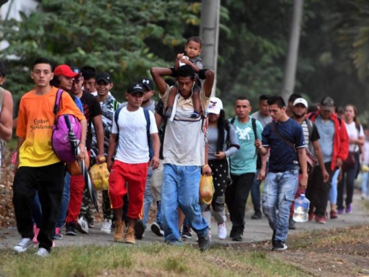 Piden a Trump endurecer leyes para solicitar asilo a migrantes centroamericanos