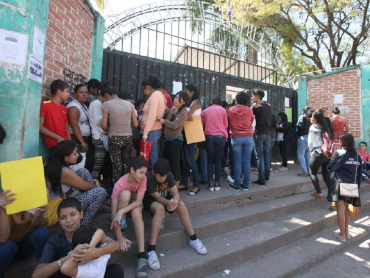 Más de 2.2 millones de alumnos comienzan a matricularse