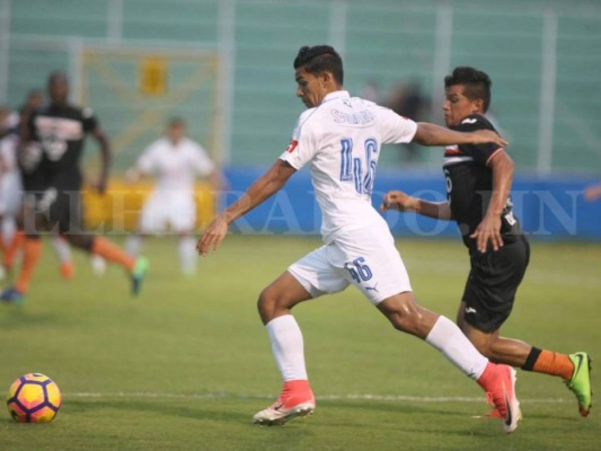 Olimpia derrotó 2-0 en amistoso al Águila de El Salvador