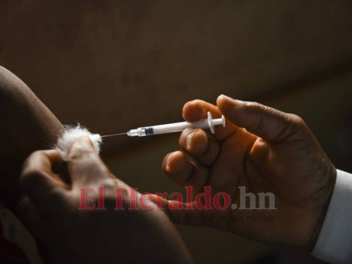 Honduras aún espera segundo lote de vacunas de AstraZeneca