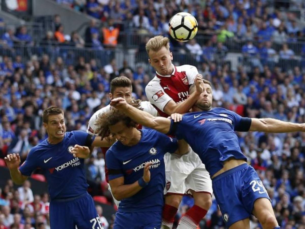 El Arsenal gana la Community Shield al derrotar al Chelsea en penales