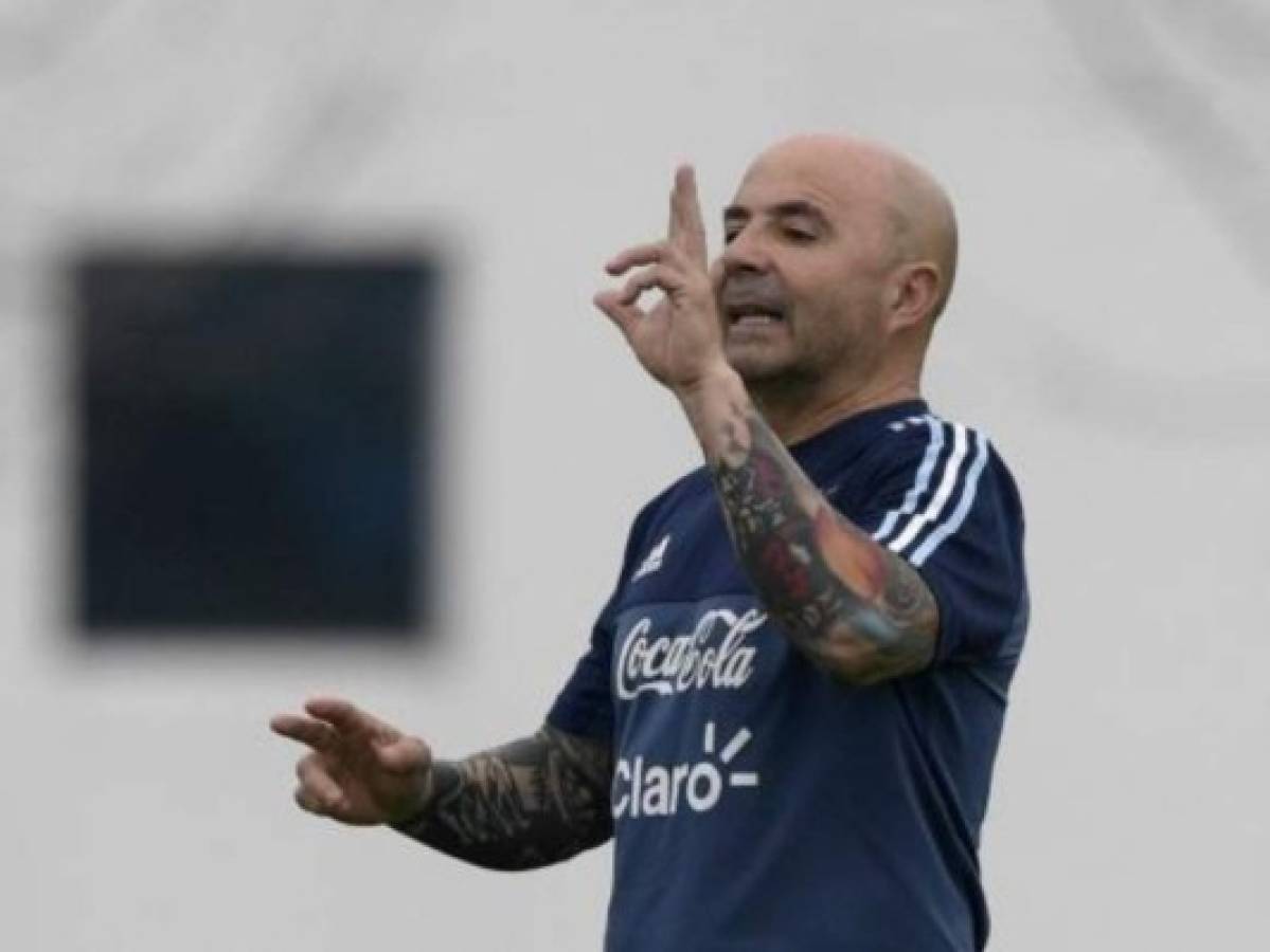 Jorge Sampaoli devuelve sueldo a Santos hasta pago al plantel