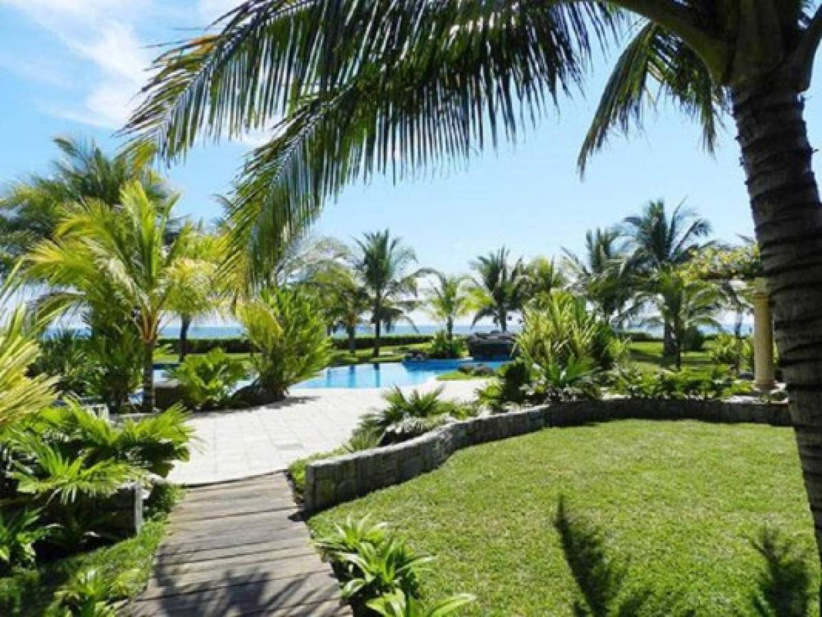 Lujosa residencia de Roxana Baldetti en Pristine Bay de Roatán está valorada en $1.2 millones