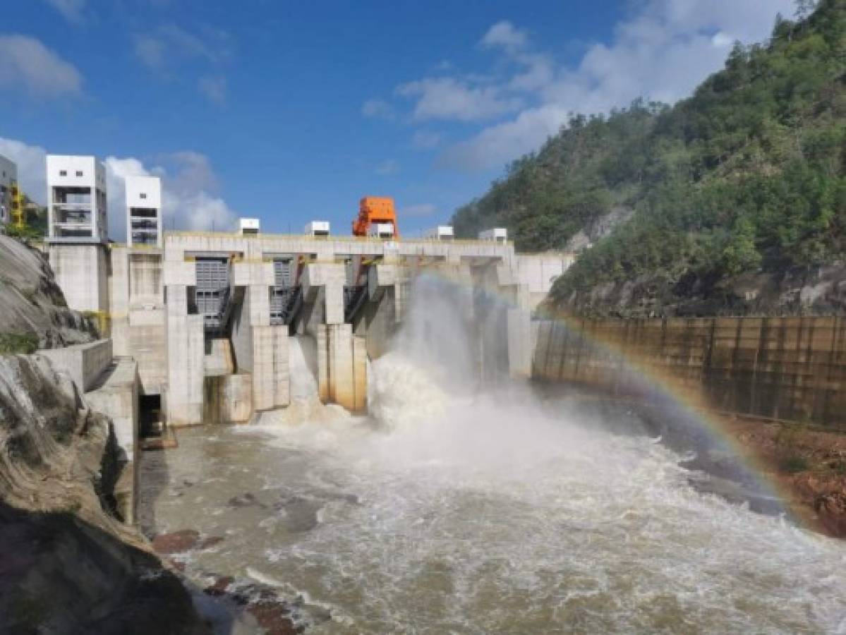 Patuca III alcanza generación de 60 megas de energía durante pruebas