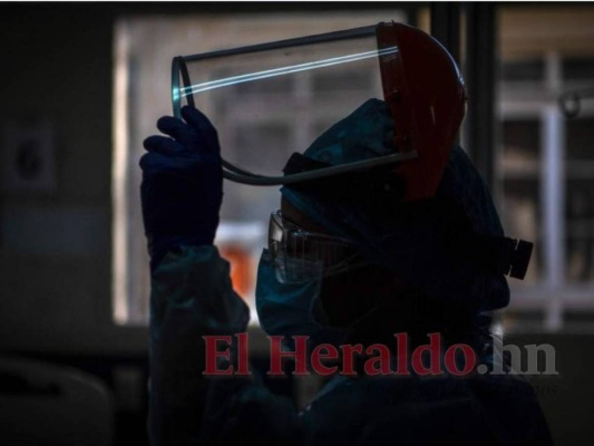 Revista Tic-Tac: 'Morir acompañado pese al virus”