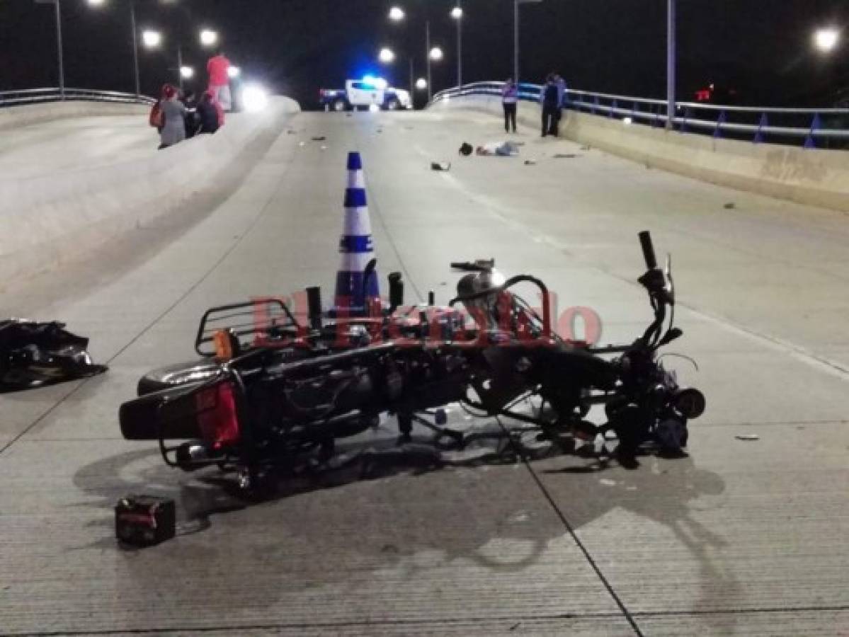 Motociclista muere atropellado en puente a desnivel del bulevar Suyapa de la capital