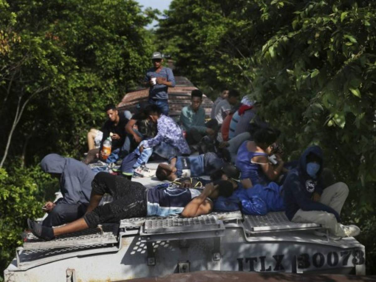 Maquiladoras de México ofrecen 40,000 empleos a migrantes