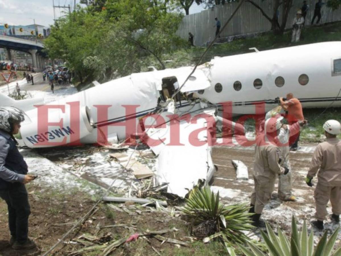 Agencia Hondureña de Aeronáutica Civil analiza las causas del accidente de avión en Toncontín   