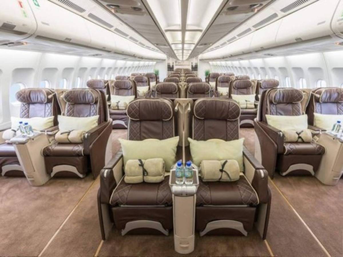 El lujoso avión privado que alquiló la AFA para Messi y compañía