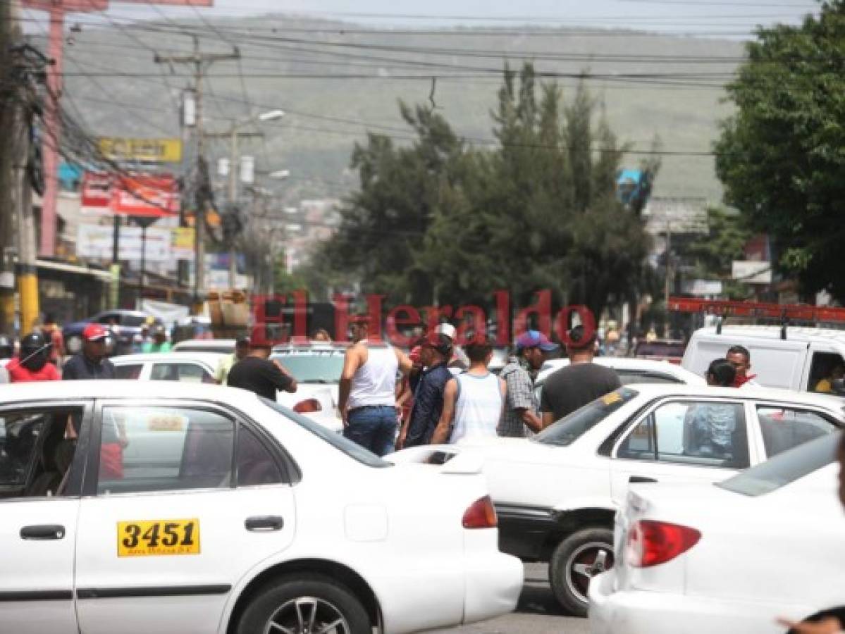 Taxis colectivos suspenden paro a las 4:00 de la tarde en Honduras
