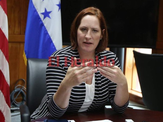 Heide Fulton advierte a Honduras sobre consecuencias de establecer relaciones con China