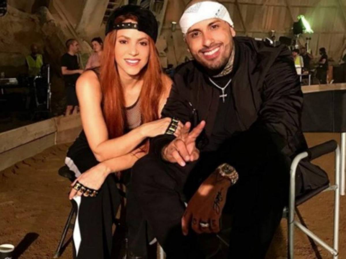 VIDEO: ¿Quién mueve mejor las caderas, Shakira o Nicky Jam?